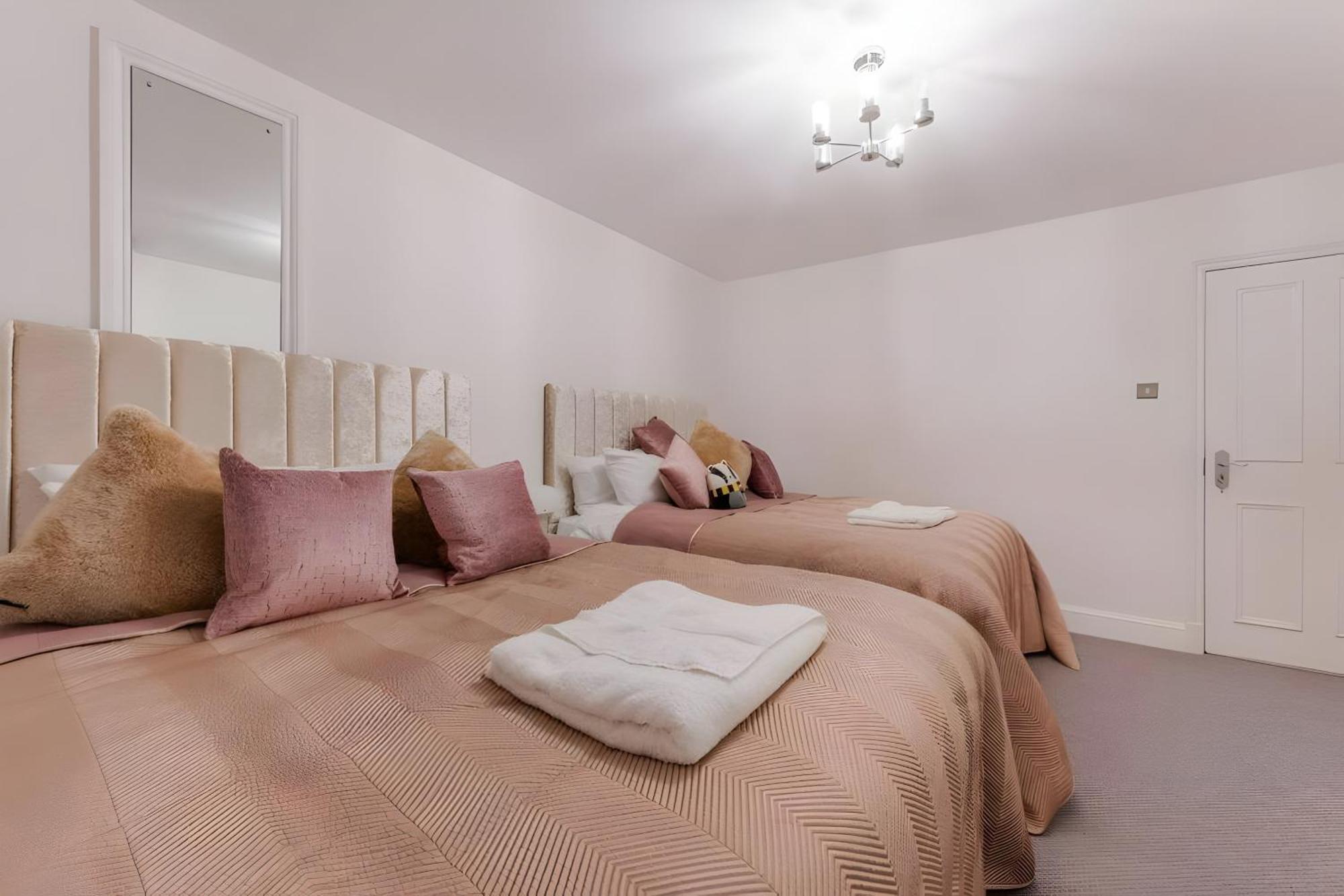 Harley Street Spectacular Suites With High Ceilings, High Luxury Лондон Екстериор снимка